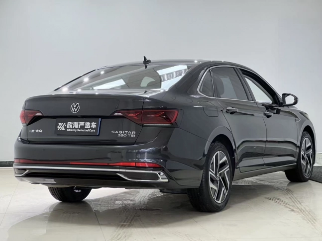 Volkswagen SAGITAR HIGH 2022