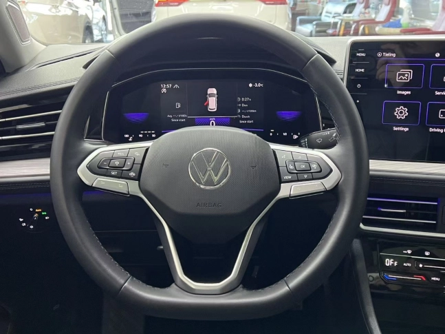 Volkswagen SAGITAR HIGH 2022