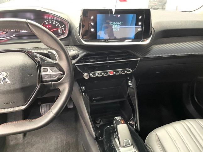 Peugeot 2008 230THP THE ONE 2022