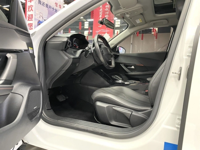 Peugeot 2008 230THP THE ONE 2022