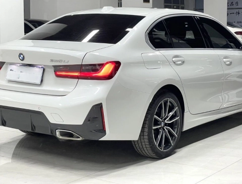 BMW 3 Series 2023