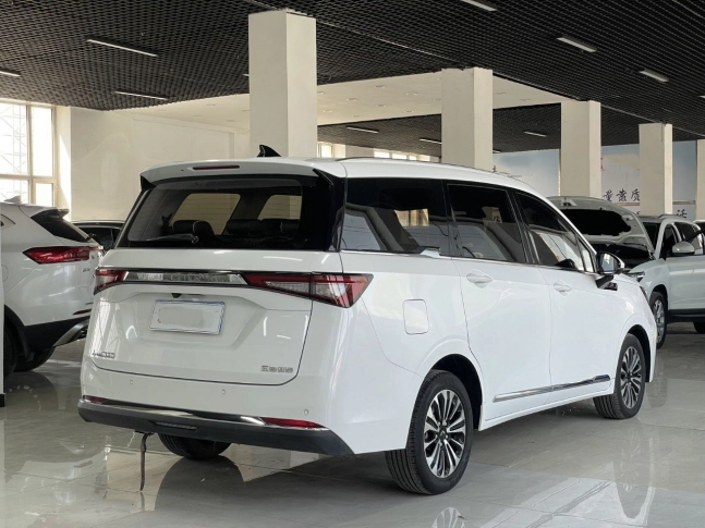 Wuiling Jiachen Turbo 2022
