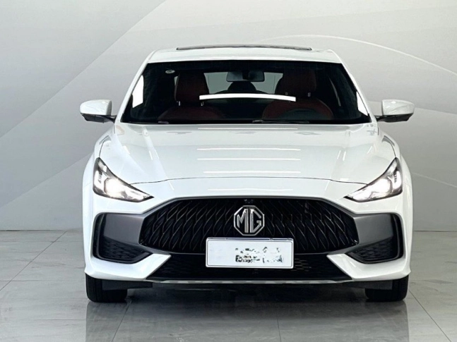 MG MG5 Youth Luxury 2023