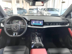MG MG5 Youth Luxury 2023