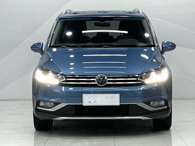Volkswagen Touran 280TSi DSG Cross Edition 2022