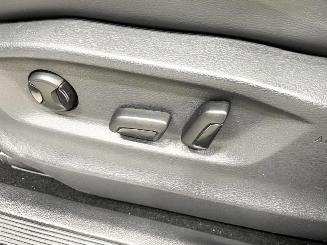 Volkswagen Touran 280TSi DSG Cross Edition 2022