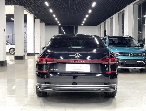 Volkswagen Passat 2023
