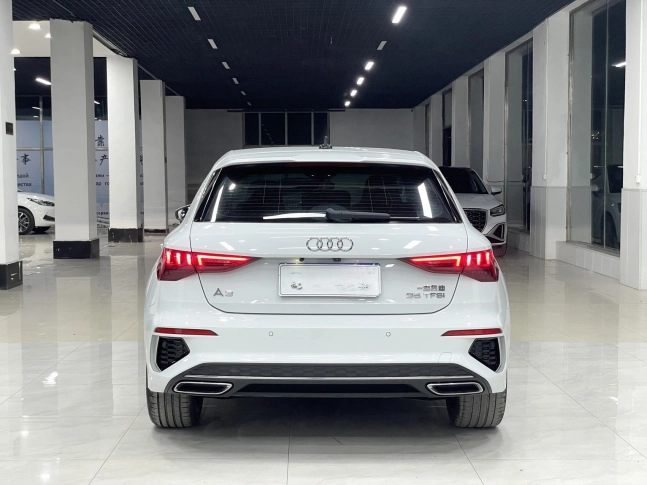 Audi А3 Sportback 35 TFSI Sport Turbo 2022