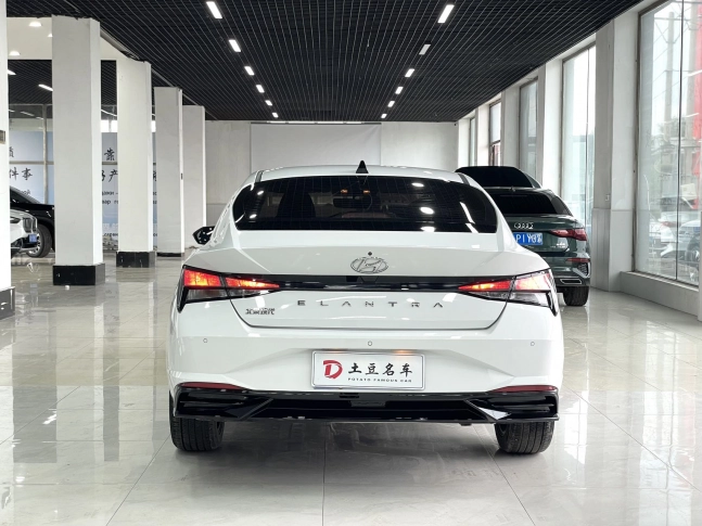 Hyundai Elantra GLX Elite 2023