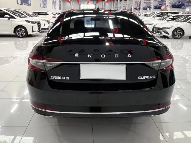 SKODA SUPERB TSI280 DSG TURBO 2024
