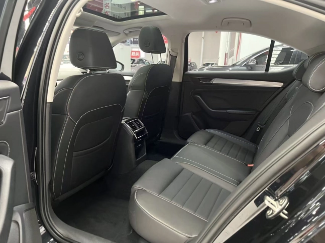 SKODA SUPERB TSI280 DSG TURBO 2024
