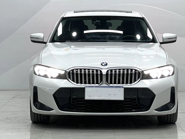 BMW 3 Series 320Li M Sport Turbo 2023