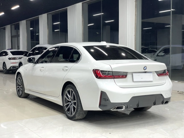 BMW 3 Series 320Li M Sport Turbo 2023