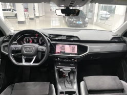 Audi Q3 Sporty Style National VI Turbo 2022