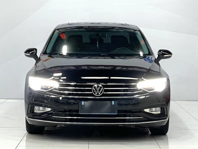 Volkswagen Magotan 280TSi Turbo Comfort 2022