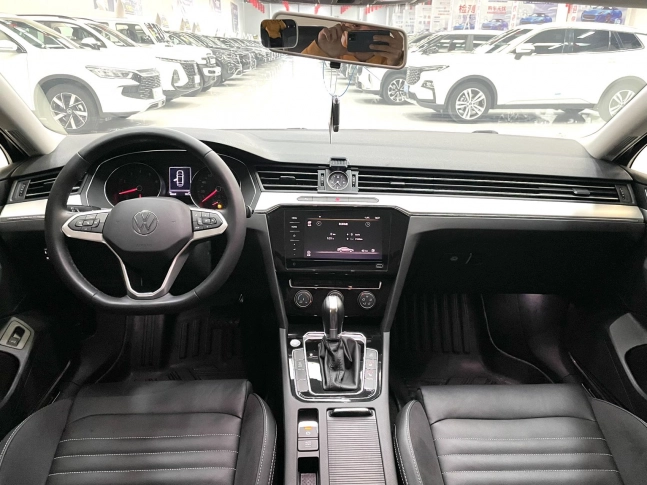 Volkswagen Magotan 280TSi Turbo Comfort 2022