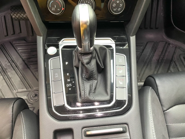 Volkswagen Magotan 280TSi Turbo Comfort 2022