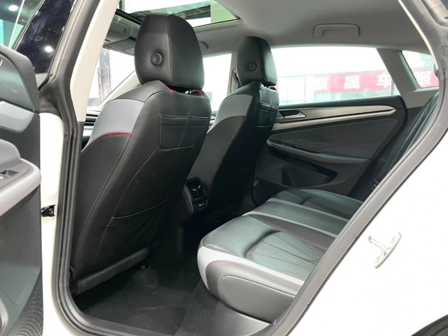 Volkswagen Lamando 280TSi DSG Cool Turbo 2023