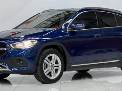Mercedes-Benz GLA180 Turbo 2022