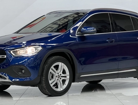 Mercedes-Benz GLA180 2022