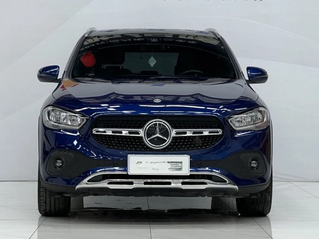 Mercedes-Benz GLA180 Turbo 2022