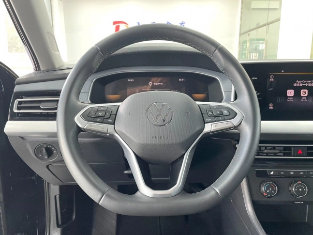 Volkswagen Lavida Facelift Comfort Edition Turbo 2023