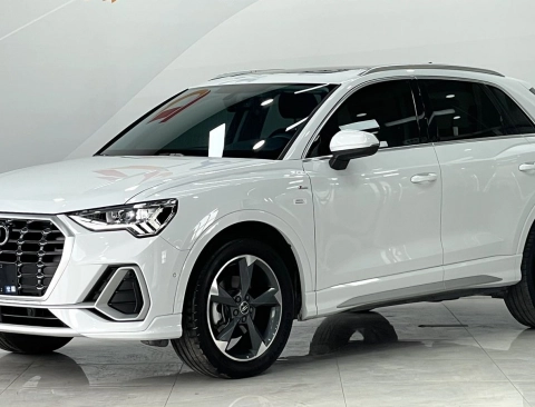 Audi Q3 2022