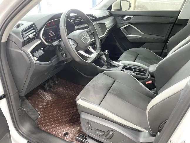 Audi Q3 Sporty Dynamic 35 TFSI Turbo 2022