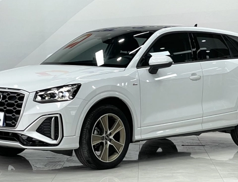 Audi Q2L 2023