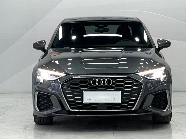 Audi A3L Limousine Sport (рестайлинг) 35TFSI Тurbo 2023