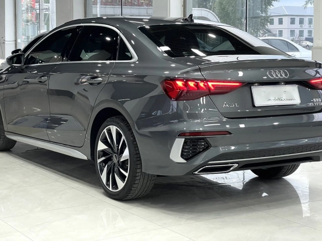 Audi A3L Limousine Sport (рестайлинг) 35TFSI Тurbo 2023