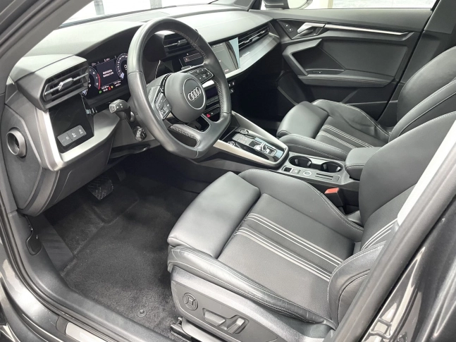 Audi A3L Limousine Sport (рестайлинг) 35TFSI Тurbo 2023